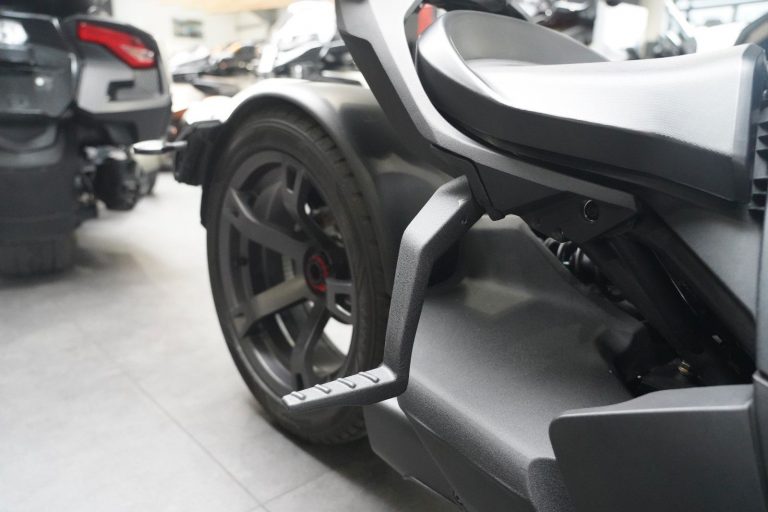 af2ecaa8-e922-43dc-b67b-58efba003756