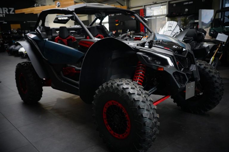 c741511d-f6a9-4661-8d88-c28adbe34c30