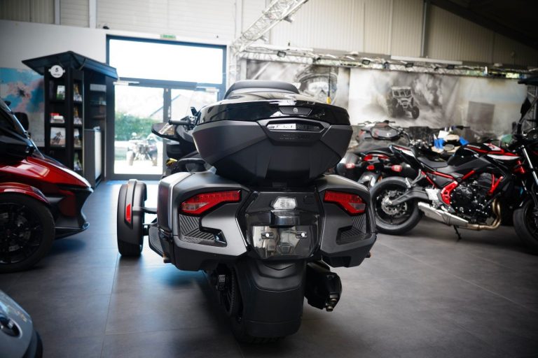 ec087a0a-da6d-42ce-8406-3ec3c69f412f