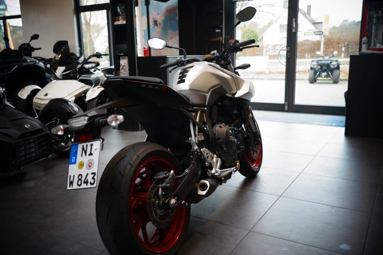 ee22d619-64fd-430a-b357-414322191c3e